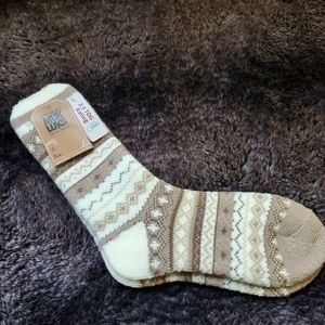 MUK LUKS Women's Heat‎ Retainer Thermal Socks